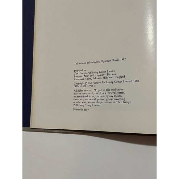 The Screen Greats Humphrey Bogart By Alan Frank-Hardcover 1982 - Picture 3 of 7